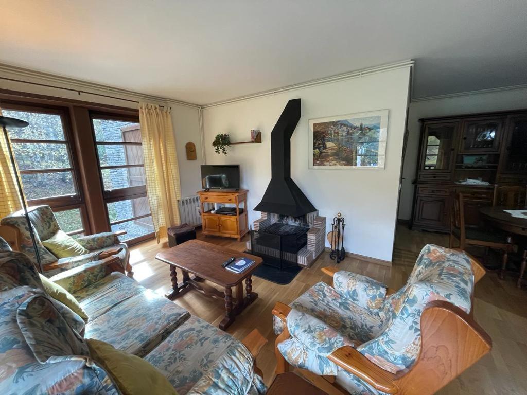 Bonito Apartamento Incles By Renttarter Buitenkant foto