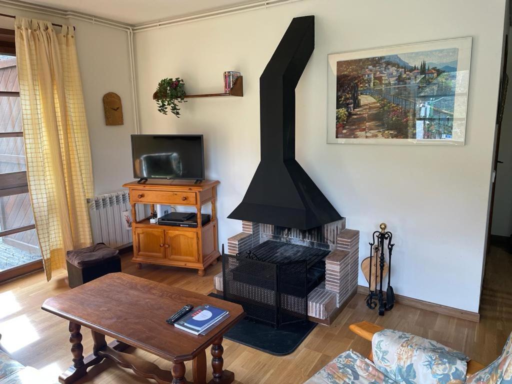 Bonito Apartamento Incles By Renttarter Buitenkant foto